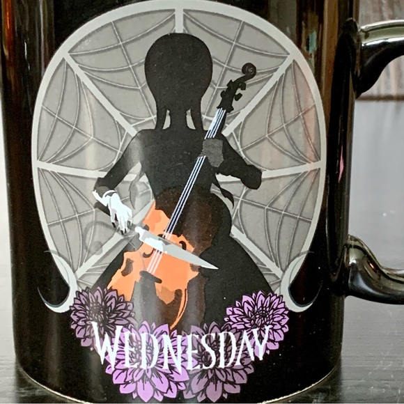 I’m Not Weird, Everyone Else Is Wednesday Adams 20oz Ceramic Mug - Picture 3 of 10